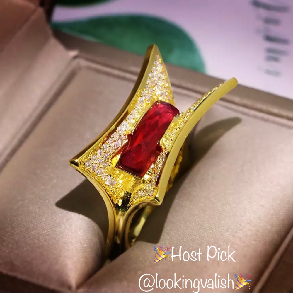 🎉HP🎉 Geometrical Gold Plated Ring 💍